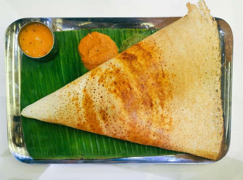 Kandy: Authentic Food Walk with a Local - The stories behind the food