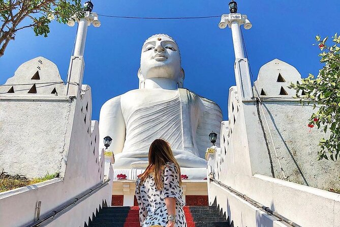 Kandy City Sightseeing and Ambuluwawa Tower by Tuk Tuk Tour - Ambuluwawa Tower, a steep climb with a wide reward