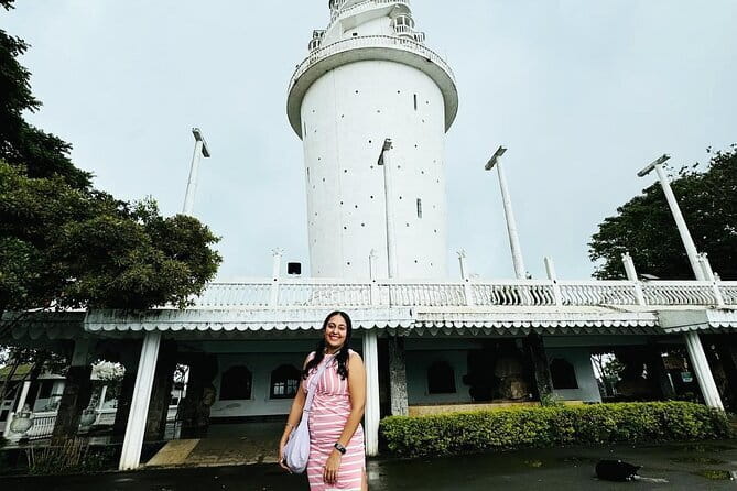 Kandy City Tour & Famous Ambuluwawa Tower with Friendly Chauffeur - Why this Kandy day works well