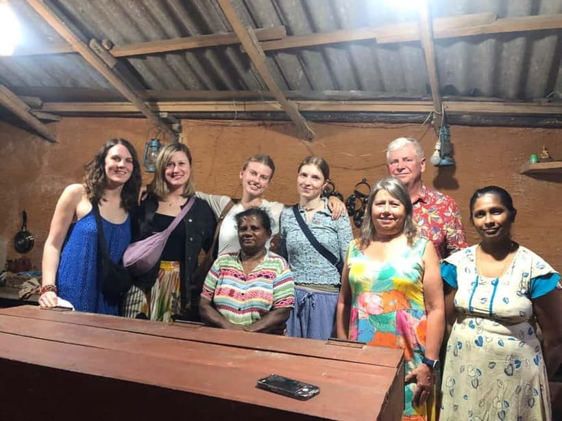 Kandy Cooking Class with Granny - Learning spices, coconut milk, and Sri Lankan technique