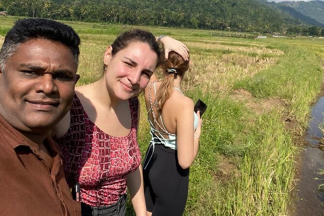 Kandy Heritage City Tour by tuktuk - Ninety minutes at Peradeniya’s Royal Botanic Gardens