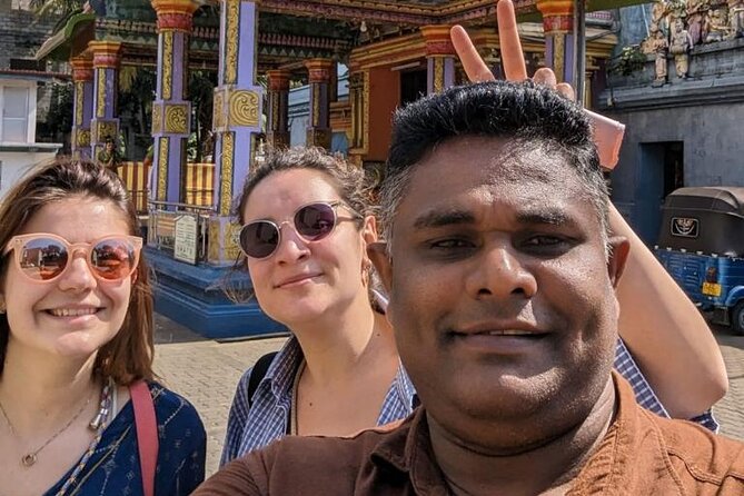 Kandy Heritage City Tour by tuktuk - Kandy Lake and the city center