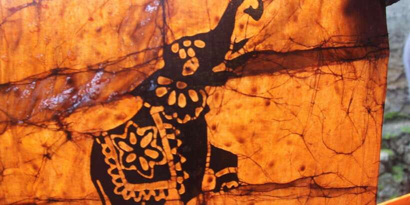 Kandy: Interactive Batik Workshop - A creative break from Kandy’s busy streets