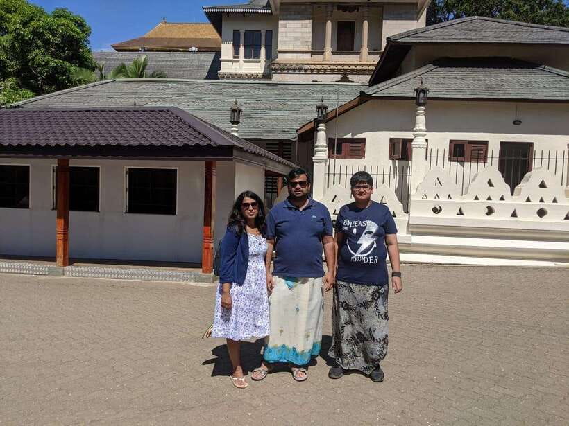 Kandy & Pinnawala & Tea Factory Full Day Tour From Negombo - Spice garden, tea factory, and hill-country stops