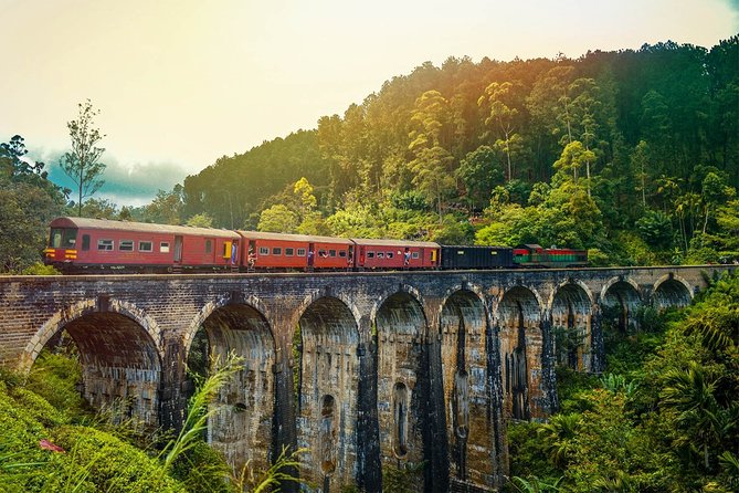 Kandy to Ella train ride on (Train No: 1015 "Udarata Menike") - Key points to know before booking