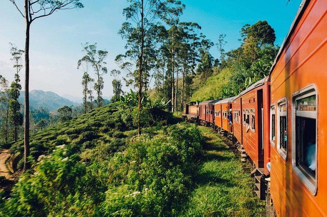 Kandy to Ella Train Tickets - Reserved Seats - Seat location, views, and sitting together