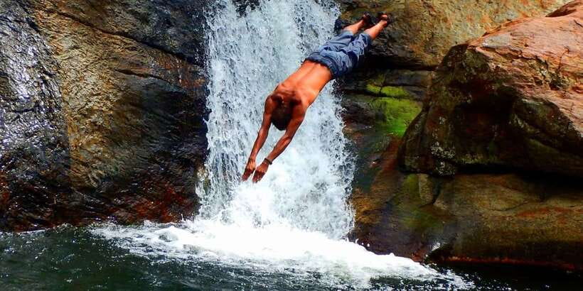 Kandy to Knuckles: Overnight Trekking & Hiking Adventure - Tea, a campfire, and barbecue under the stars