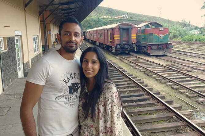 Kandy to Nanuoya (Nuwaraeliya) by Train - Reserved Seats - The scenery from Kandy into the hills