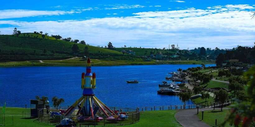 Kandy To Nuwara Eliya Drop Tour - Sri Lanka - 8:00 a.m. pickup and Asgiriya Stupa