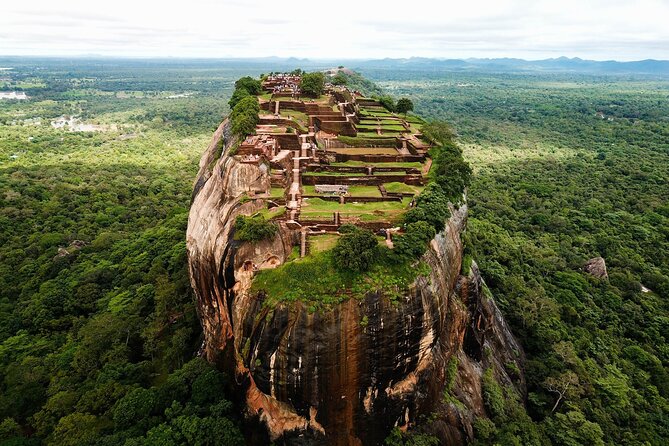 Kandy to Sigiriya and Dambulla Safari Day Tour - Sigiriya Lion Rock and the short summit window
