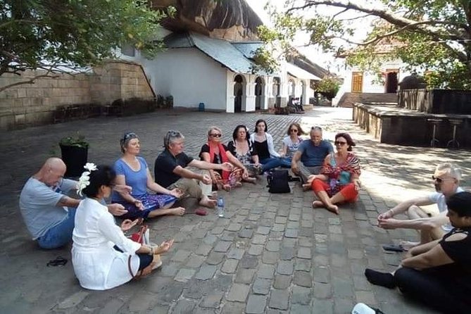 Kandy to Sigiriya Day Tour and Dambulla cave temple with private vehicle - The road time is part of the experience