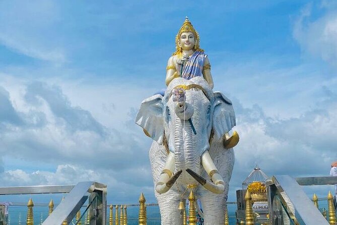 Kandy TukTuk tour with Local Tour Guide - The Mahaweli River and a Look at Local Leisure