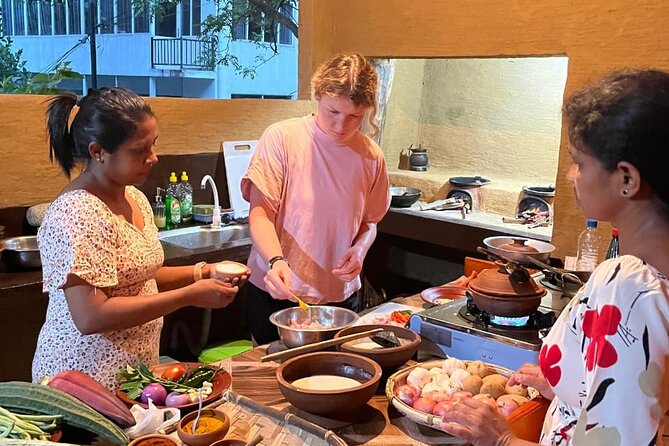 Kandyan Hut Cooking Class - Key points at a glance