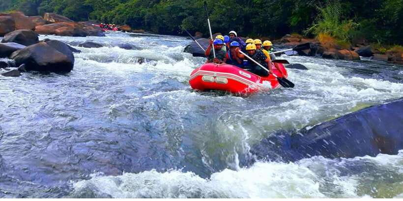 Kithulgala Thrills: White Water Rafting Bliss! - Why the Kelani River makes a good first rafting trip