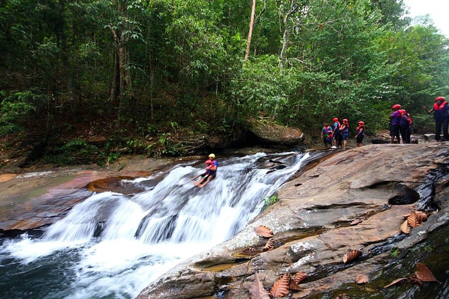 Kitulgala: Kataran Oya Canyoning Adventure - Footwear, clothing, and what to pack