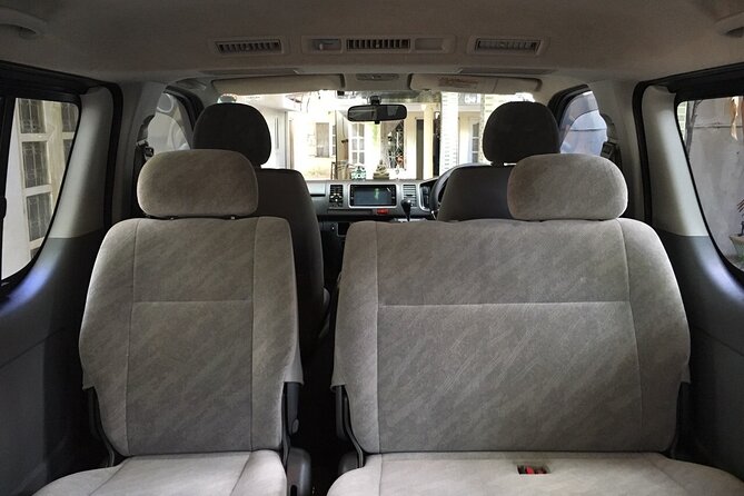Luxury Private Van and Car Hire in Srilanka - Starting at Bandaranaike Airport in Katunayake