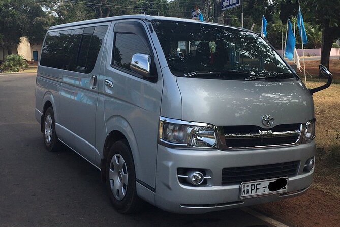 Luxury Private Van and Car Hire in Srilanka - What the one-hour transfer actually includes