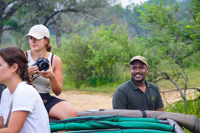 Minneriya National Park halfday Safari - Crowds, conservation, and responsible viewing