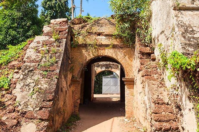 Negombo City Tour - Allow the most time for Angurukaramulla Temple