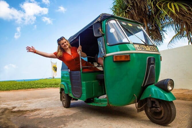 Negombo City Tour by Tuk Tuk - Crossing the lagoon into fishing country