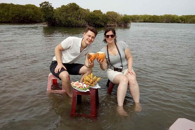 Negombo City Tour by TUK TUK with Rome - Lunch with local food in Negombo