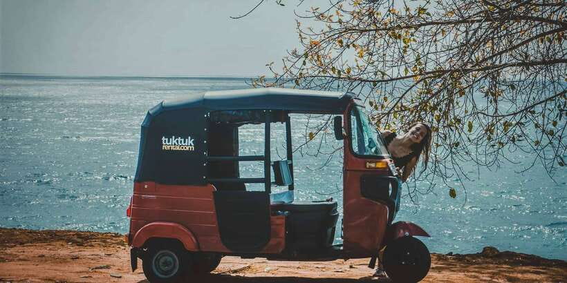 Negombo: Fishing Village Highlights Private Tour by Tuk Tuk - Starting in Negombo by tuk-tuk