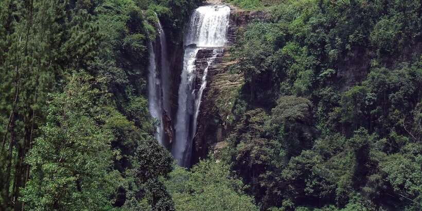 Nuwara Eliya: All-Inclusive Private Sightseeing Day Tour - Private transport, pickup points, and the long day
