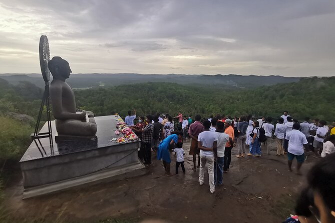 Paradise Blow Hole, Big Buddha, Rock Temple Tours - Starting at Mulkirigala Raja Maha Vihara