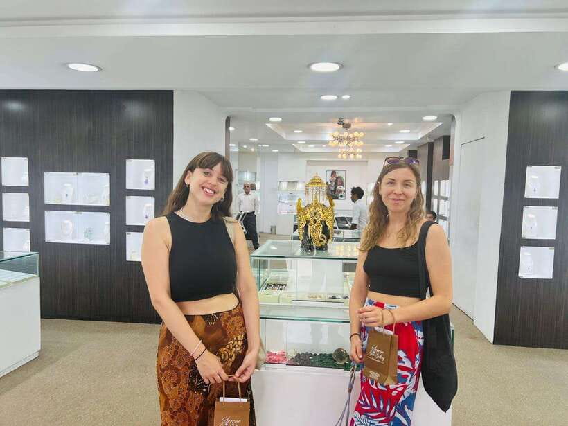 Pinnawala Day Tour from Kandy (Private tour ) - Gem museum and Sri Lanka’s stone trade