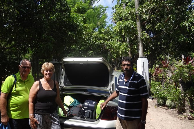 Private arrival transfer from Airport to your booked hotel in Negombo - A calm first ride from Bandaranaike Airport