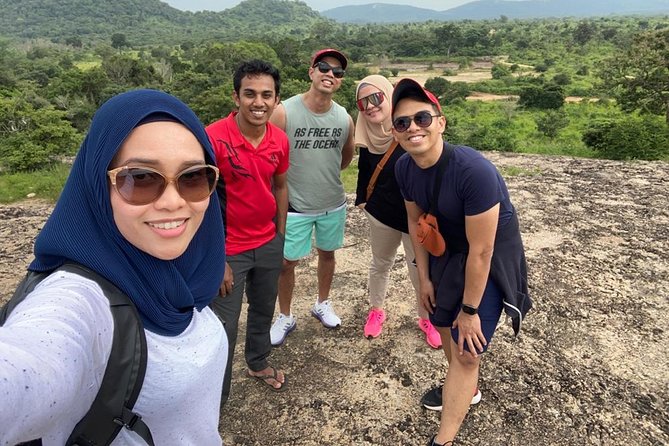 Private Car With certified Guide for Multi Day Tours - A private way to see Sri Lanka at your own speed