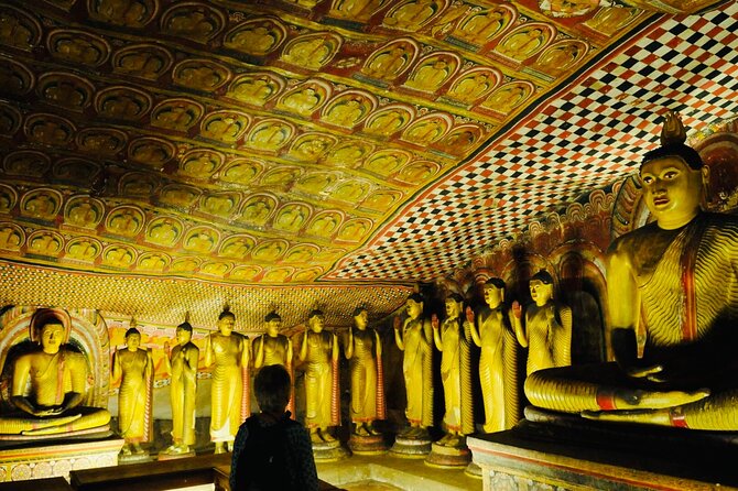 Private Day Trip To Minneriya Sigiriya and Dambulla From Kandy - Matale’s Sri Muthumariamman Temple