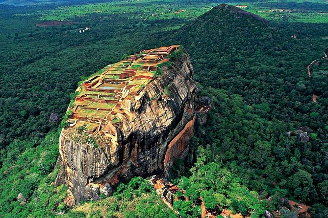 Private Day Trip to Sigiriya , Dambulla and Pidurangala Rock - Three Sri Lankan icons in one long day