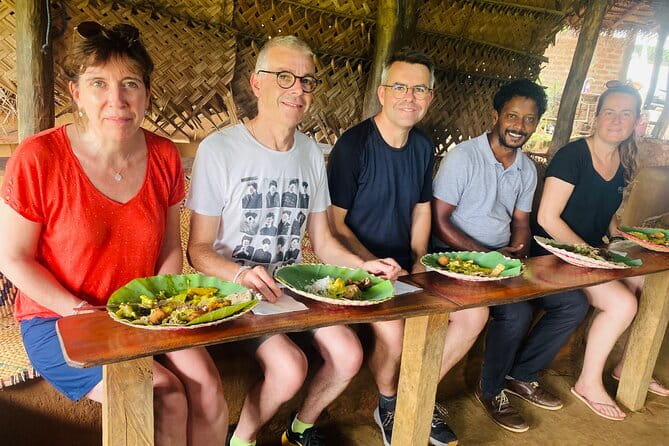 Private Galle Day Tour with River Safari, Stilt fishing & Turtles - Remembering the 2004 tsunami