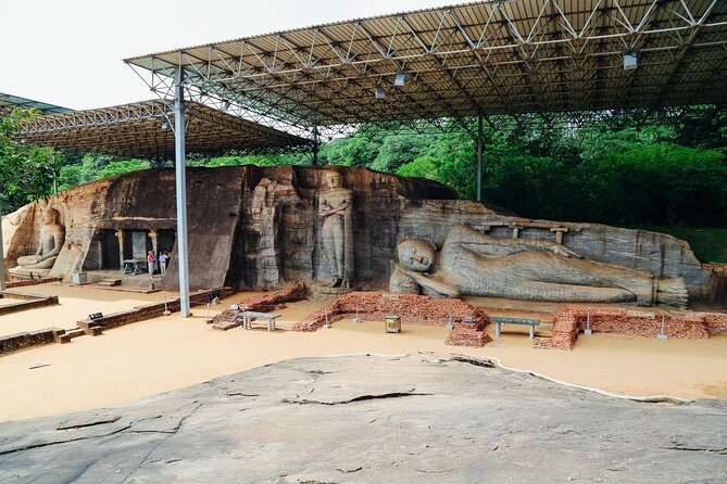 Private Polonnaruwa Sightseeing Day Tour from Sigiriya - Why Polonnaruwa works well as a private day trip