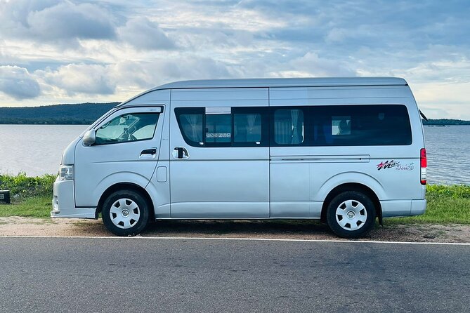 Private Round Tour in Sri Lanka with Vehicle - A Private Vehicle Changes the Day