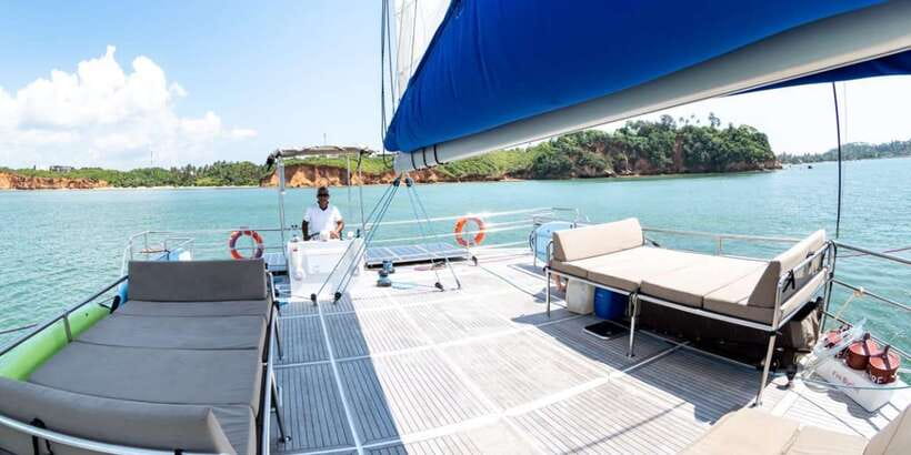 Sail Lanka Charter - Whale Watching Cruise In Mirissa - Moving to Weligama Bay after the wildlife search