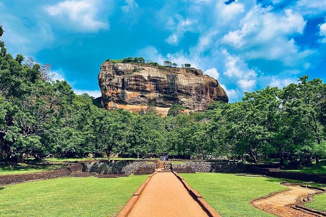 Sigiriya and Dambulla Cave Temple Private Day Trip From Bentota - What the private setup changes