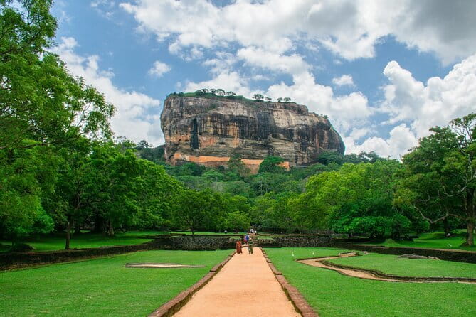 Sigiriya and Dambulla Day Tour from Kandy - Key points to know before booking
