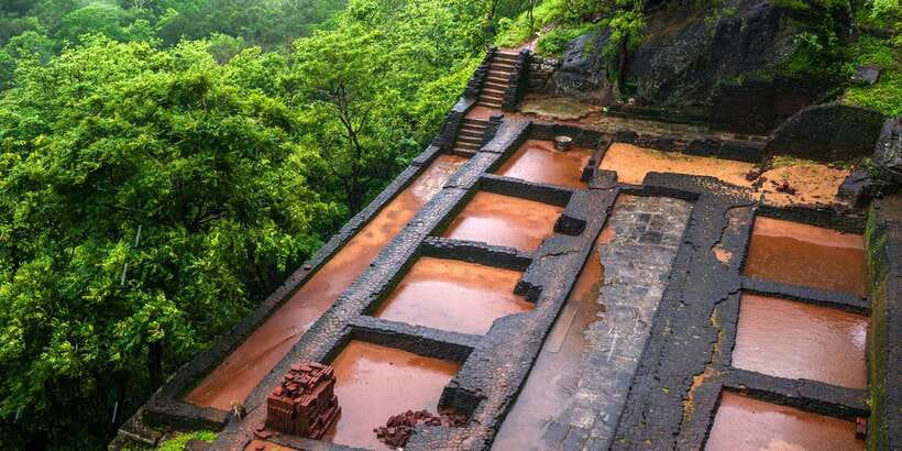 Sigiriya and Pidurangala Rock From Colombo - What to wear and carry