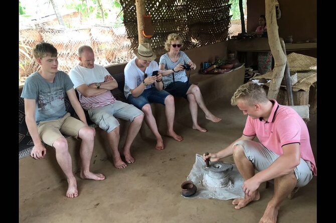 Sigiriya Day Trip with Experts - The optional village experience and lunch