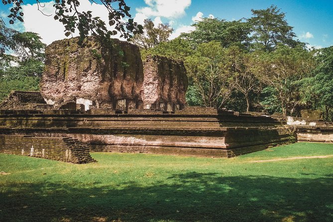 Sigiriya, Polonnaruwa & Dambulla "Trilogy" Day Tour from Colombo - Who should book this day trip