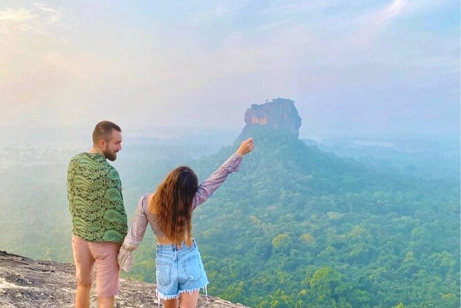 Sigiriya Rock Fortress and Cave Temples Day Trip - A spice garden with a quick head massage