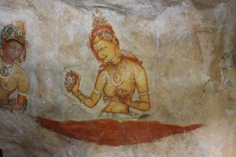 Sigiriya: Rock Fortress Private Guided Walking Tour - Key points to know before climbing Sigiriya