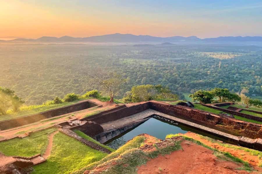 Sigiriya: Sigiriya or Pidurangala Sunrise/Sunset Hike - Choosing between Sigiriya and Pidurangala