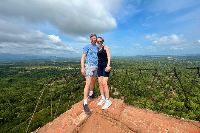 Sri Lanka: 8 Day Tour with Rich Cultural Experiences - Dambulla and the Temple of the Tooth