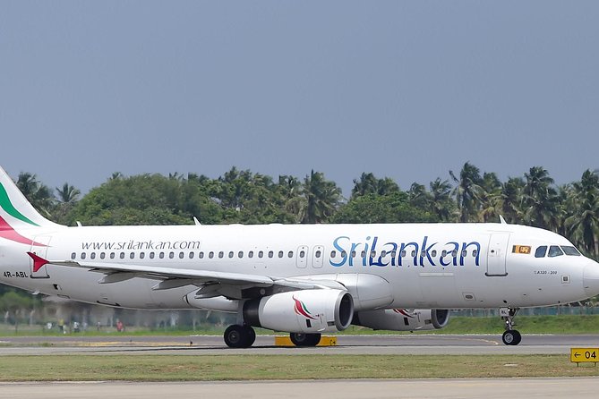 Sri Lanka Airport Taxi Service - Starting at Bandaranaike Airport