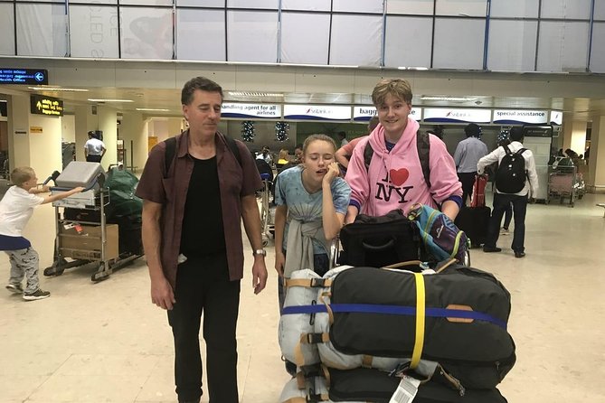 Sri Lanka Airport Taxi Service - Reaching Kandy, Ella, and the hill country