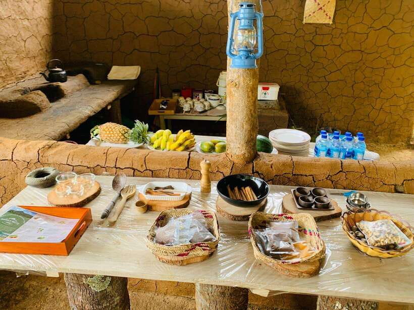 Sri Lanka: Ceylon Cinnamon Experience & Spice Garden Tour - The setting and the practical side