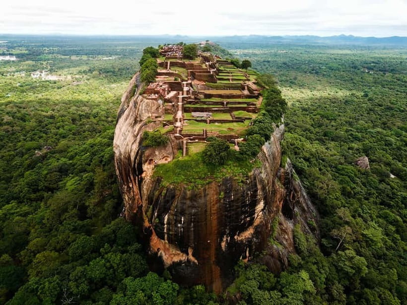 Sri Lanka Nature, culture, history and wildlife in 4 days - A fast route through Sri Lanka’s best-known sights